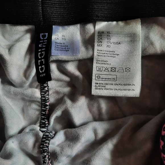 Crop top H&M with elastic. Flowers pink xl - Picture 2 of 2